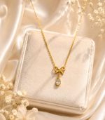 White Bow With Diamond