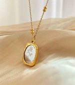 Rose Necklace