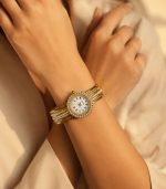 Round Watch - Image 3